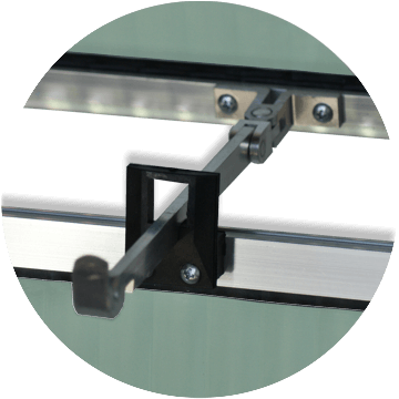 detalhe do braço articulado de acionamento do maxim-ar plus