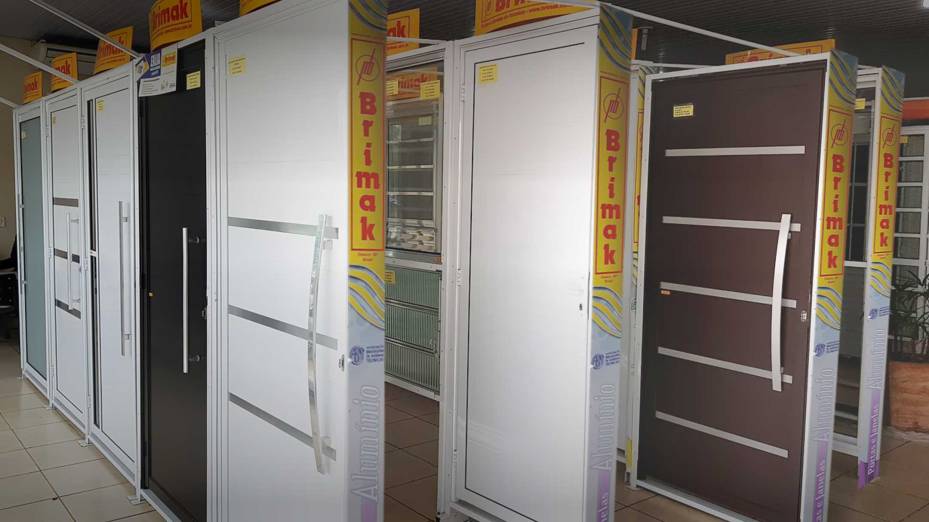 Porta pivotante de alumínio super 25